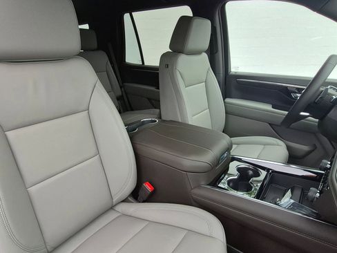 New 2026 Chevrolet Tahoe LT w/ Comfort Package AWD/4WD image 4
