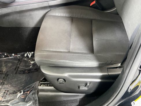 Used 2023 Dodge Durango GT image 19