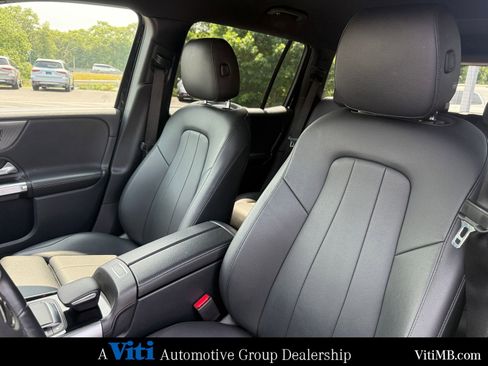 Used 2022 Mercedes-Benz GLB 250 4MATIC image 18
