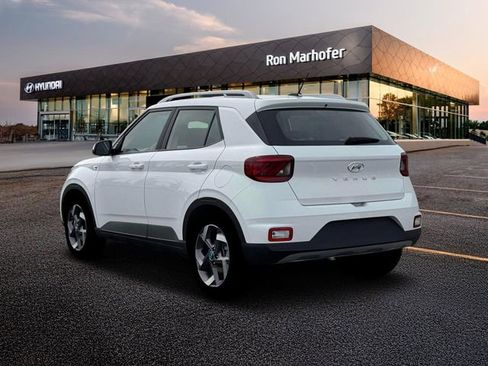 New 2026 Hyundai Venue SEL image 5