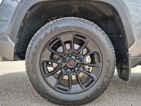 Used 2025 Toyota Tundra SR5 AWD/4WD image 20