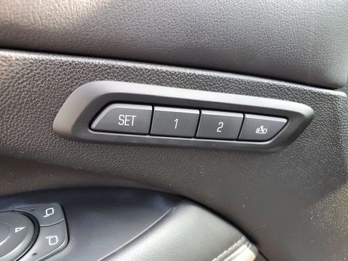 Used 2019 Buick LaCrosse Essence w/ Sights and Sounds Package image 10