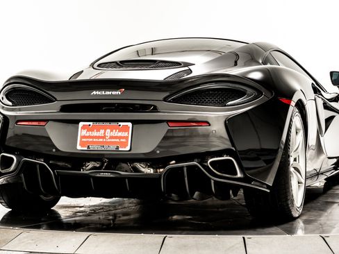 Used 2017 McLaren 570S image 9