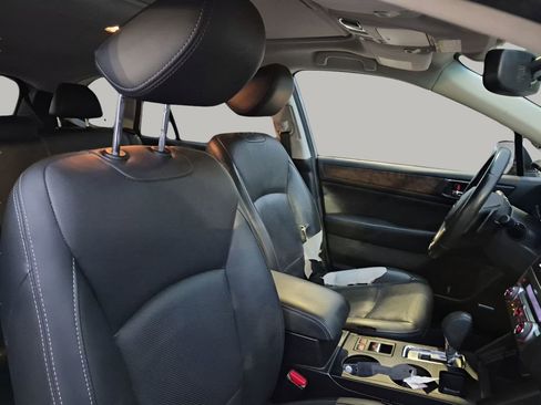 Used 2015 Subaru Outback 2.5i Limited image 15