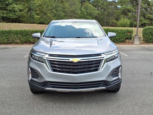 Certified 2024 Chevrolet Equinox LT AWD/4WD image 2