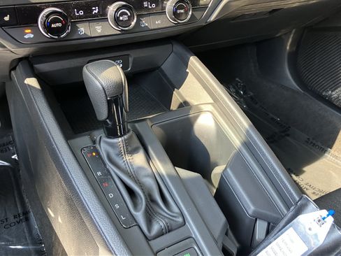 Used 2025 Honda Accord SE image 28