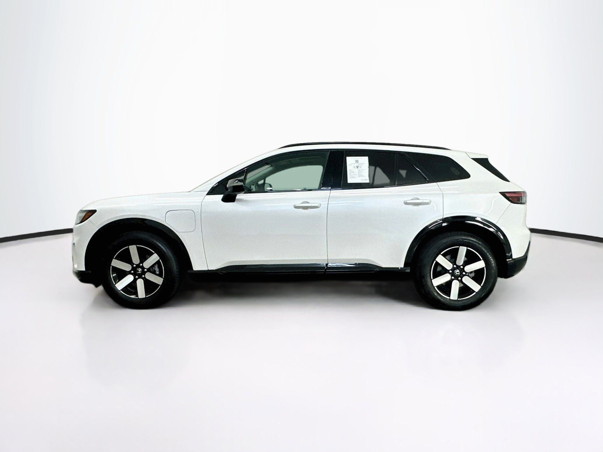 Used 2025 Honda Prologue Touring image 4