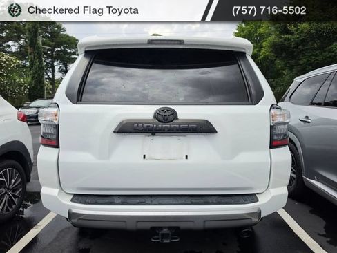 Used 2024 Toyota 4Runner TRD Off-Road Premium w/ Off Road Premium Plus Package AWD/4WD image 5