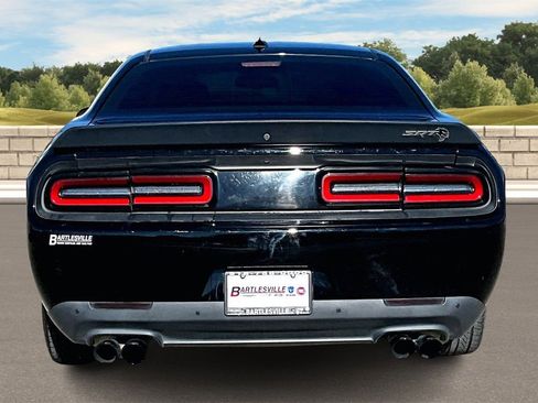 Used 2017 Dodge Challenger SRT Hellcat image 4