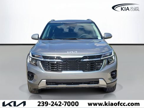 New 2026 Kia Seltos S FWD image 2