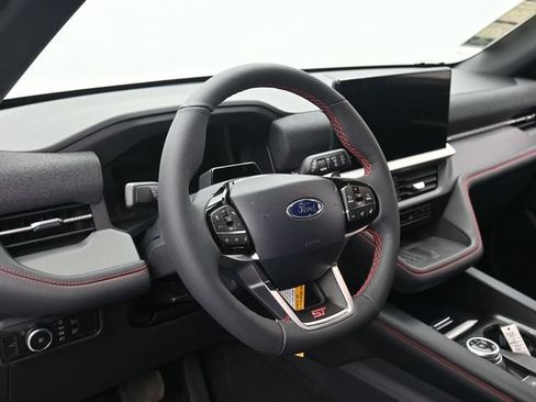 Used 2025 Ford Explorer ST w/ Sun And Sound Package AWD/4WD image 14