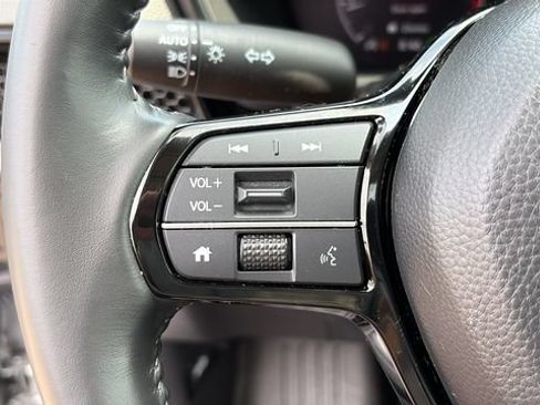 Used 2023 Honda CR-V EX-L image 13