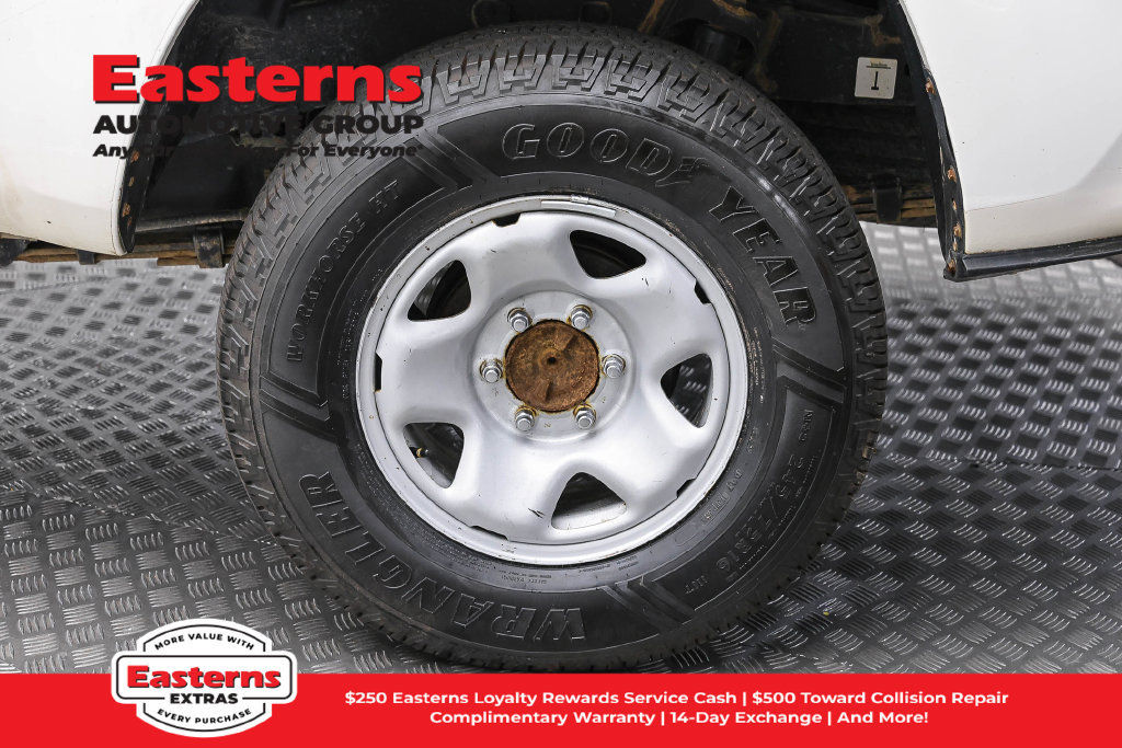 Used 2021 Toyota Tacoma SR RWD image 9