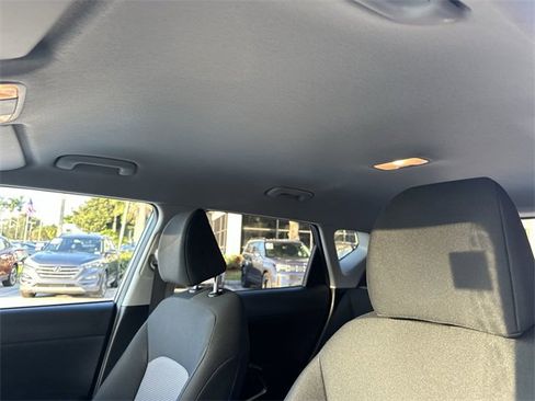 Used 2024 Kia Soul LX w/ Option Group 015 image 16