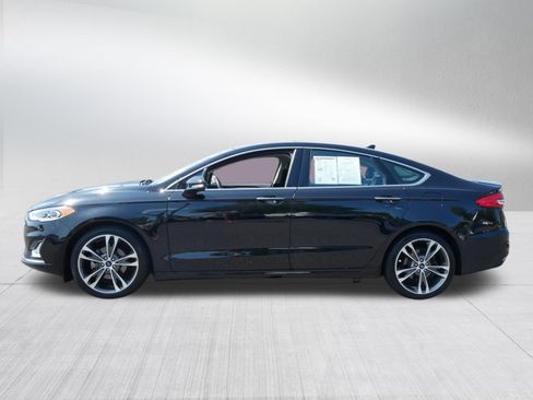 Used 2019 Ford Fusion Titanium AWD/4WD image 4