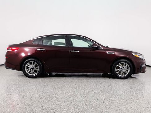 Used 2019 Kia Optima LX image 9