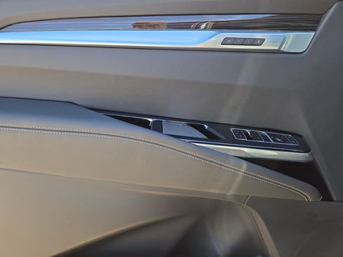 New 2026 Cadillac Escalade Luxury w/ Touring Package AWD/4WD image 15