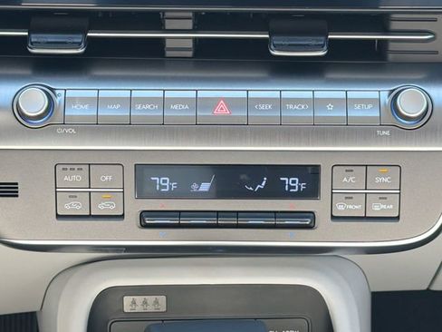 New 2026 Hyundai Kona SEL Sport AWD/4WD image 18
