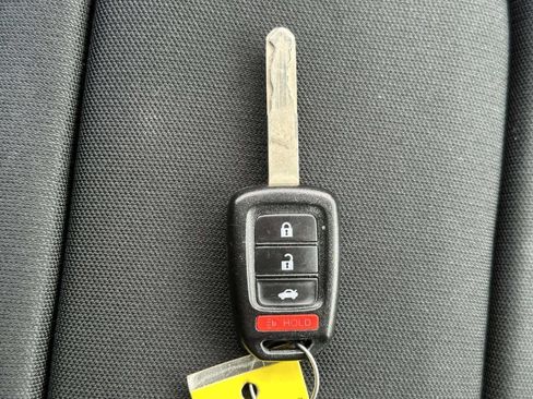 Used 2016 Honda Civic LX image 31