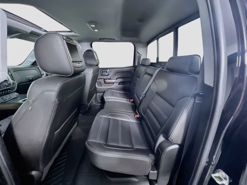 Certified 2018 GMC Sierra 3500 Denali w/ Duramax Plus Package AWD/4WD image 25
