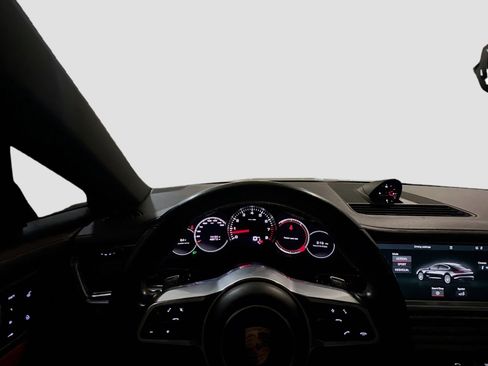 Used 2018 Porsche Panamera 4 w/ Premium Package AWD/4WD image 7