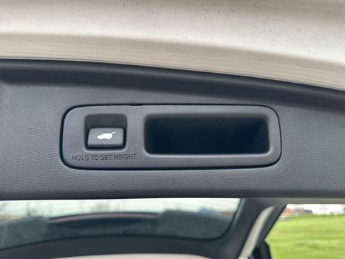 Used 2023 Honda CR-V EX-L image 13