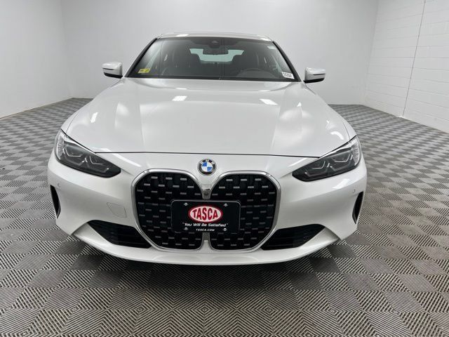 Used 2023 BMW 430i xDrive Coupe w/ Parking Assistance Package AWD/4WD image 3