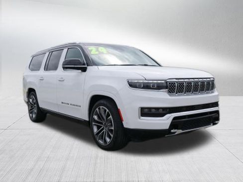 Used 2024 Jeep Grand Wagoneer L Series III w/ Rear Seat Video Group 1 image 9