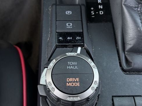 Used 2024 Toyota Tacoma TRD Sport AWD/4WD image 22