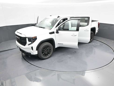 New 2025 GMC Sierra 1500 Elevation image 85