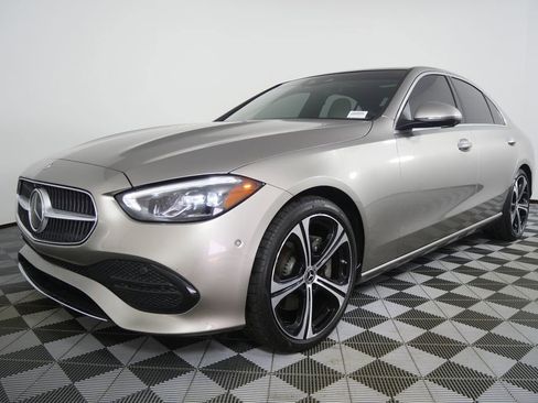 Used 2023 Mercedes-Benz C 300 Sedan image 7