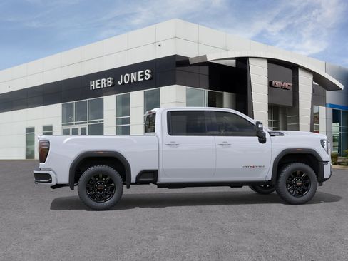 New 2026 GMC Sierra 2500 AT4 w/ AT4 Premium Plus Package AWD/4WD image 5