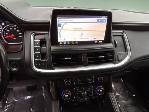 Used 2021 Chevrolet Suburban High Country w/ Premium Package image 26