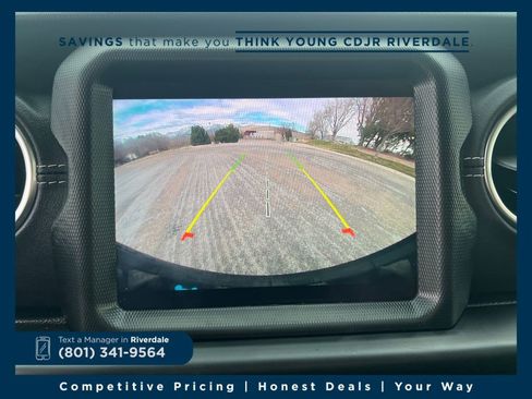 Used 2023 Jeep Wrangler Unlimited Sahara w/ Cold Weather Group image 20