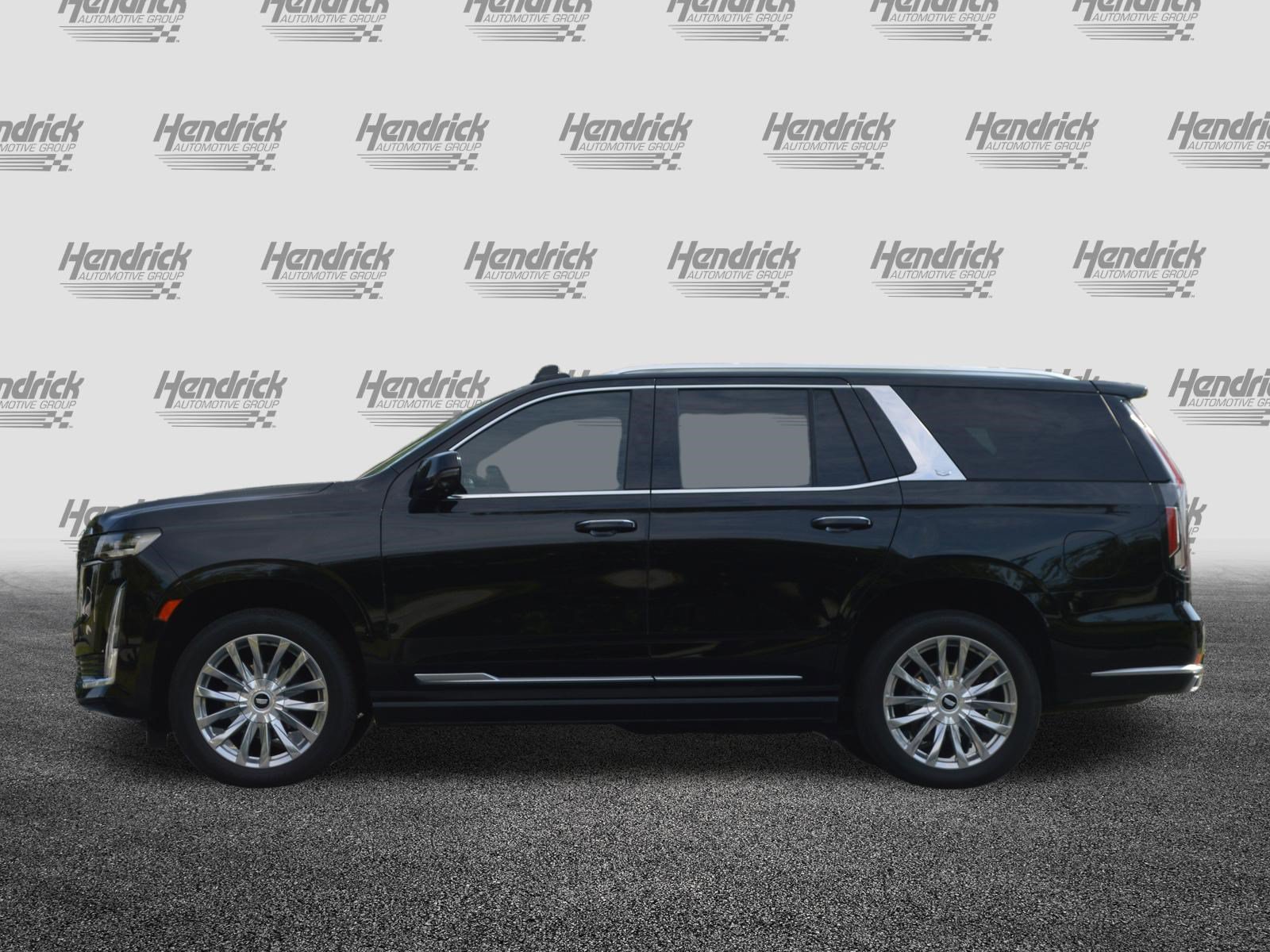 Used 2022 Cadillac Escalade Premium Luxury w/ Performance Package AWD/4WD image 5