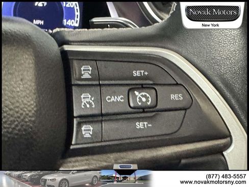 Used 2022 Jeep Grand Cherokee L Limited image 19