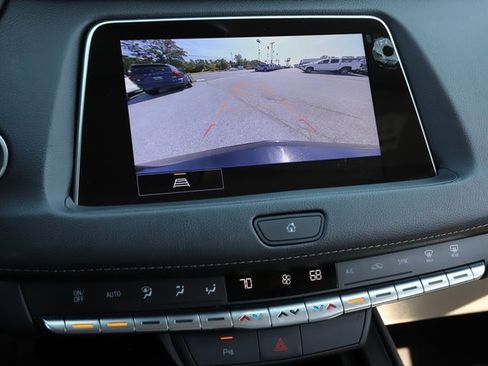 Used 2022 Cadillac XT4 Premium Luxury w/ Safety Alert Package image 32