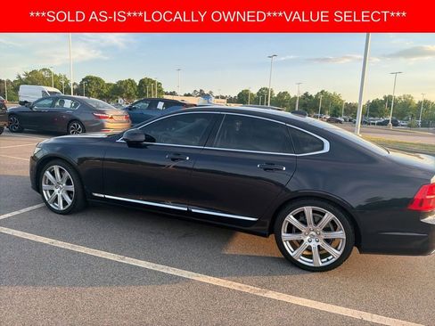 Used 2017 Volvo S90 T6 Inscription w/ Vision Package image 15