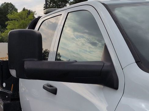 Used 2020 RAM 3500 Tradesman w/ Chrome Appearance Group AWD/4WD image 13