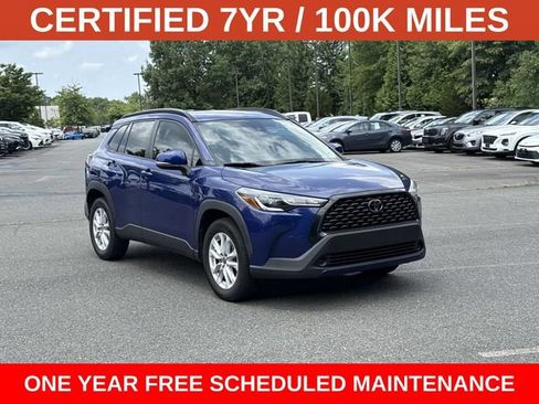 Used 2022 Toyota Corolla Cross LE FWD image 1