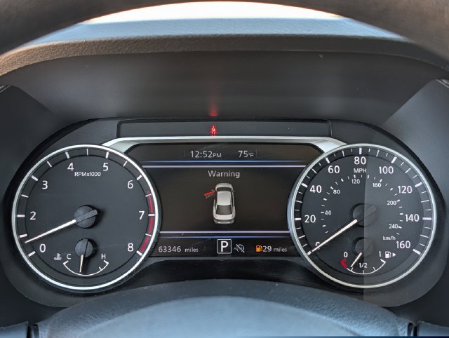 Used 2024 Nissan Sentra SV FWD image 13