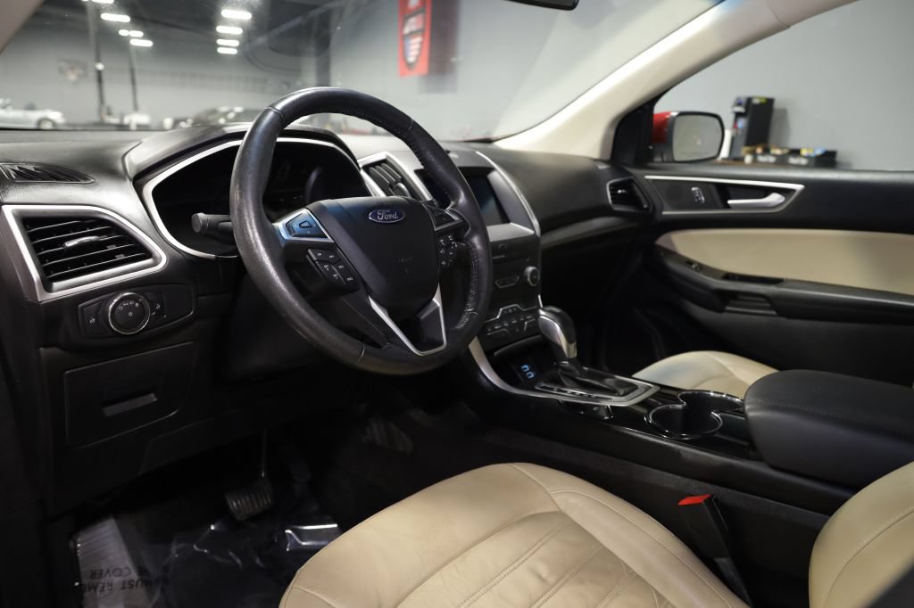 Used 2017 Ford Edge SEL w/ Equipment Group 201A FWD image 16