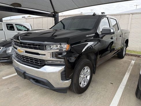 Used 2022 Chevrolet Silverado 1500 LT w/ Bed Protection Package image 1