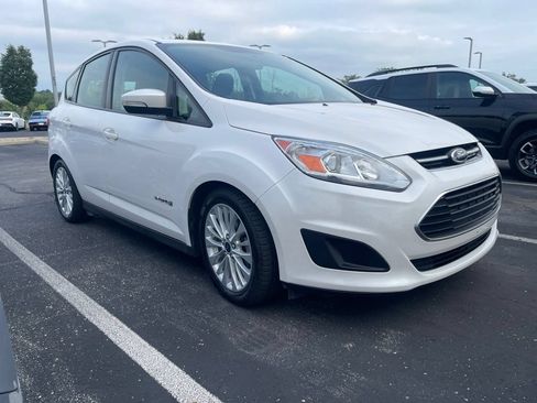 Used 2018 Ford C-MAX SE w/ Equipment Group 201A FWD image 2
