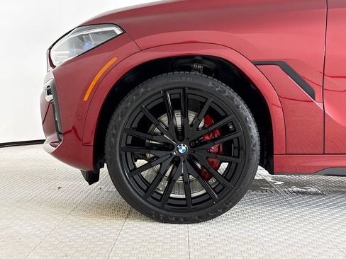 Used 2022 BMW X6 xDrive40i w/ Executive Package AWD/4WD image 30