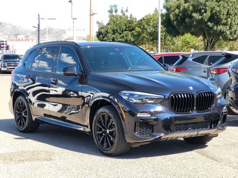 Used 2020 BMW X5 sDrive40i w/ M Sport Package RWD image 3