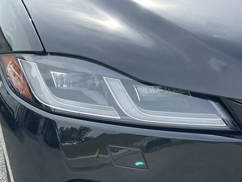 Used 2021 Jaguar F-PACE S AWD/4WD image 9