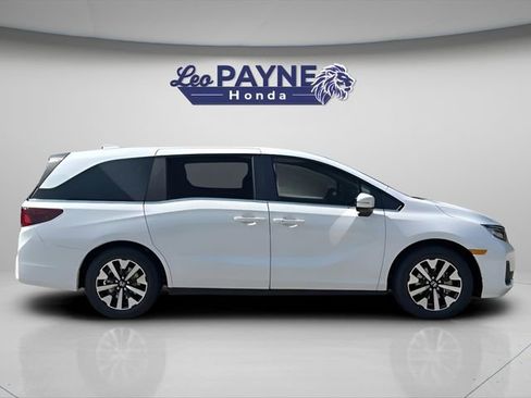 Certified 2026 Honda Odyssey EX-L image 11