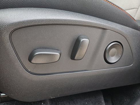 New 2026 Chevrolet Traverse LT w/ Driver Confidence Package image 14