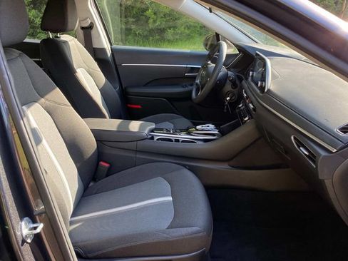 Used 2022 Hyundai Sonata SE FWD image 32